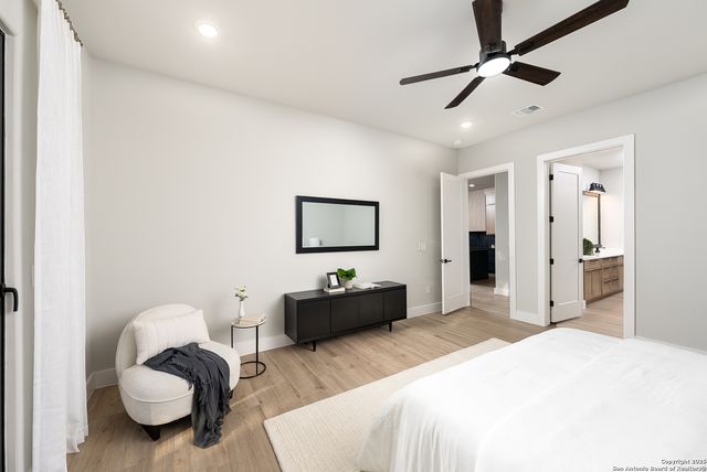 725 Heavenly Sky, San Antonio, TX 78260