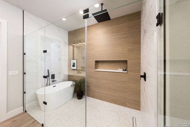 725 Heavenly Sky, San Antonio, TX 78260