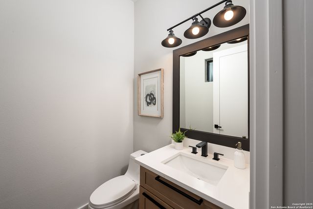 725 Heavenly Sky, San Antonio, TX 78260