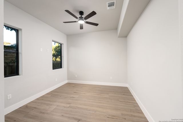 725 Heavenly Sky, San Antonio, TX 78260