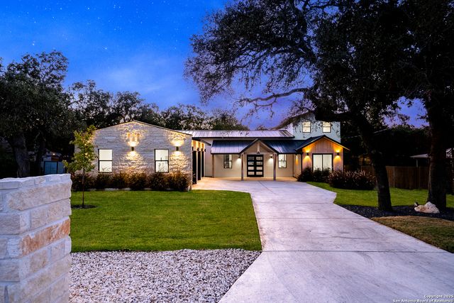 725 Heavenly Sky, San Antonio, TX 78260