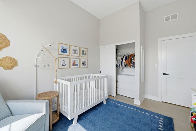 2762 N Lincoln Avenue 401, Chicago, IL 60614