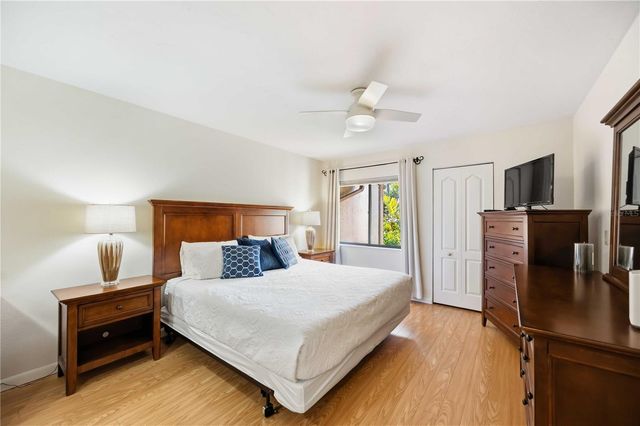 1626 BROOKHOUSE DRIVE 235, Sarasota, FL 34231