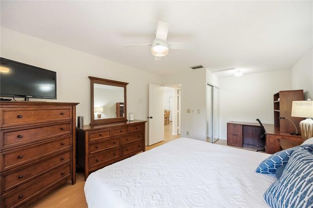 1626 BROOKHOUSE DRIVE 235, Sarasota, FL 34231