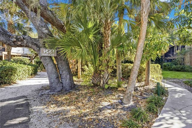 1626 BROOKHOUSE DRIVE 235, Sarasota, FL 34231