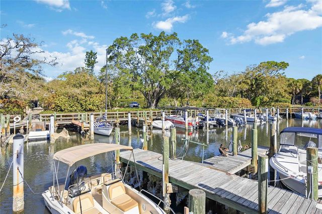 1626 BROOKHOUSE DRIVE 235, Sarasota, FL 34231