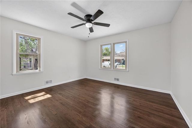 415 N 31st Street, Kansas City, KS 66102