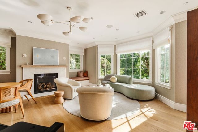 957 Corsica Drive, Pacific Palisades (los Angeles), CA 90272