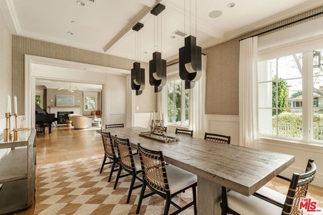 957 Corsica Drive, Pacific Palisades (los Angeles), CA 90272