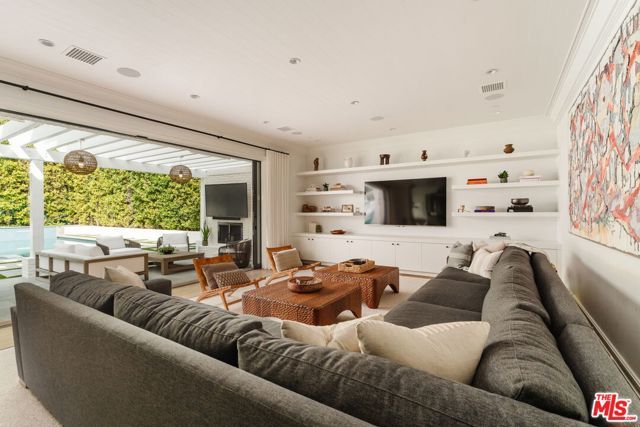 957 Corsica Drive, Pacific Palisades (los Angeles), CA 90272