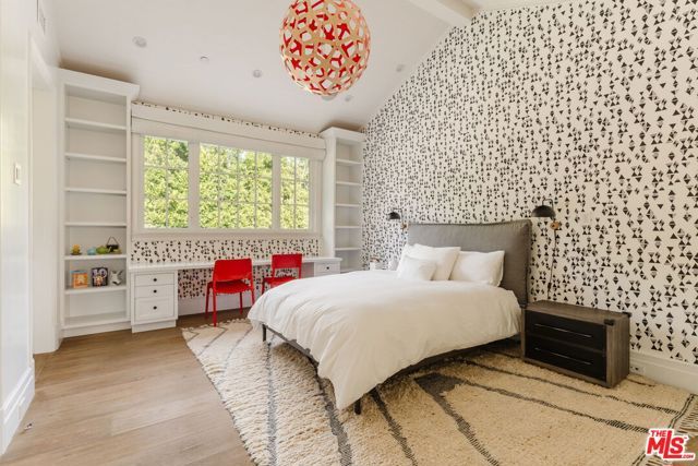 957 Corsica Drive, Pacific Palisades (los Angeles), CA 90272