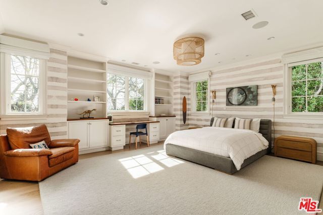 957 Corsica Drive, Pacific Palisades (los Angeles), CA 90272