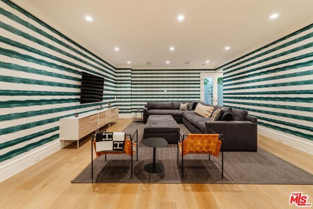 957 Corsica Drive, Pacific Palisades (los Angeles), CA 90272