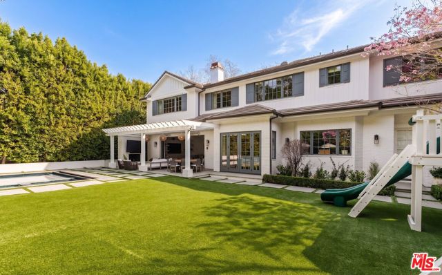 957 Corsica Drive, Pacific Palisades (los Angeles), CA 90272
