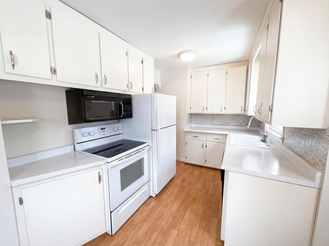 8839 Tyler Street NE, Blaine, MN 55434