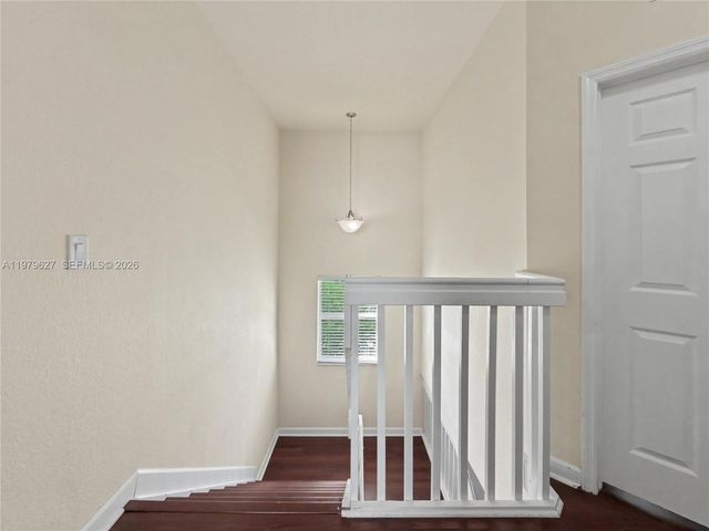 363 NE 25th Ter, Homestead, FL 33033