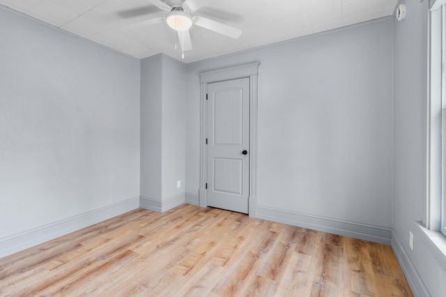 2314 Thomas Avenue N, Minneapolis, MN 55411