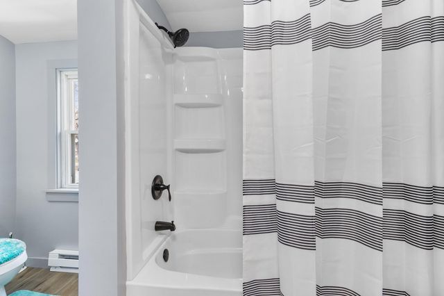 2314 Thomas Avenue N, Minneapolis, MN 55411