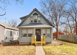 2314 Thomas Avenue N, Minneapolis, MN 55411