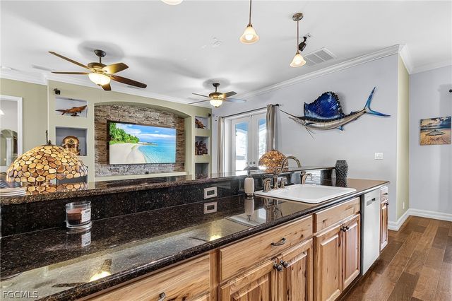 4438 NE 11th PL, Cape Coral, FL 33909