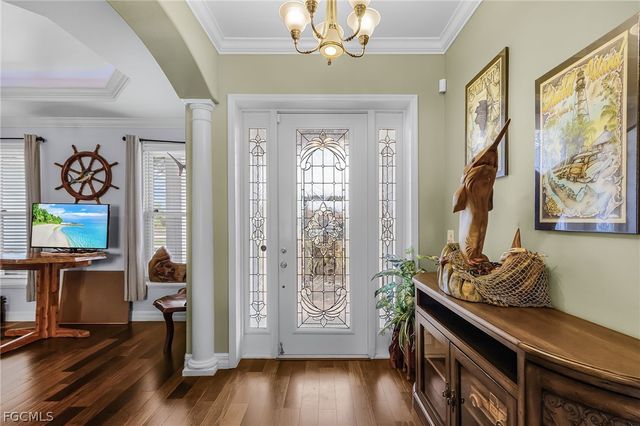 4438 NE 11th PL, Cape Coral, FL 33909