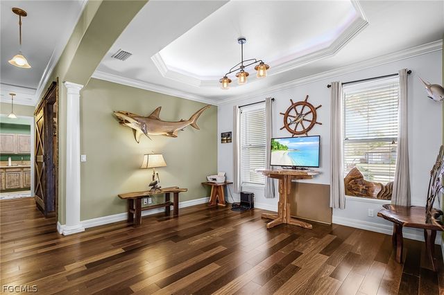 4438 NE 11th PL, Cape Coral, FL 33909