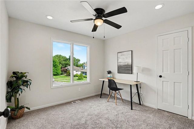 12113 E 78th Terrace, Kansas City, MO 64138