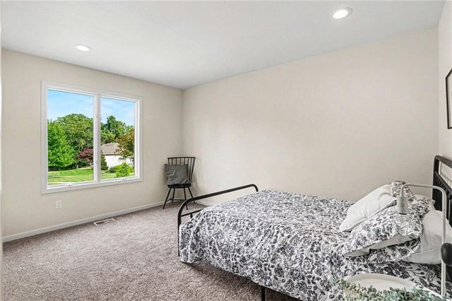 12113 E 78th Terrace, Kansas City, MO 64138
