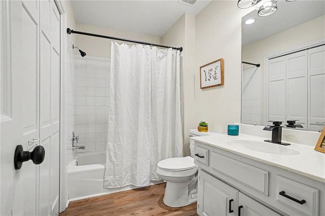 12113 E 78th Terrace, Kansas City, MO 64138