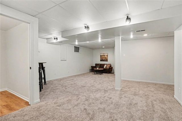 12113 E 78th Terrace, Kansas City, MO 64138