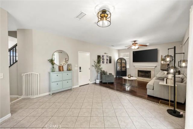 5832 Pine Valley, Fontana, CA 92336