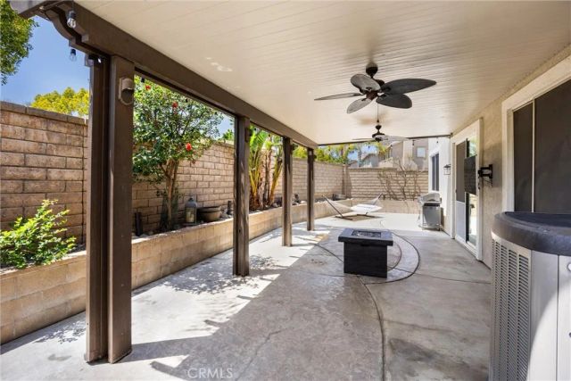 5832 Pine Valley, Fontana, CA 92336