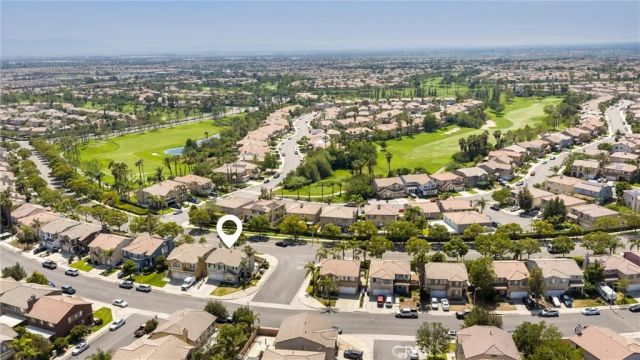 5832 Pine Valley, Fontana, CA 92336