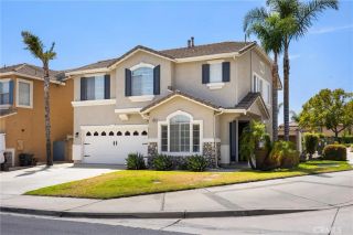5832 Pine Valley, Fontana, CA 92336