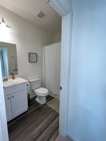 1725 Escondido Drive, Fort Worth, TX 76052