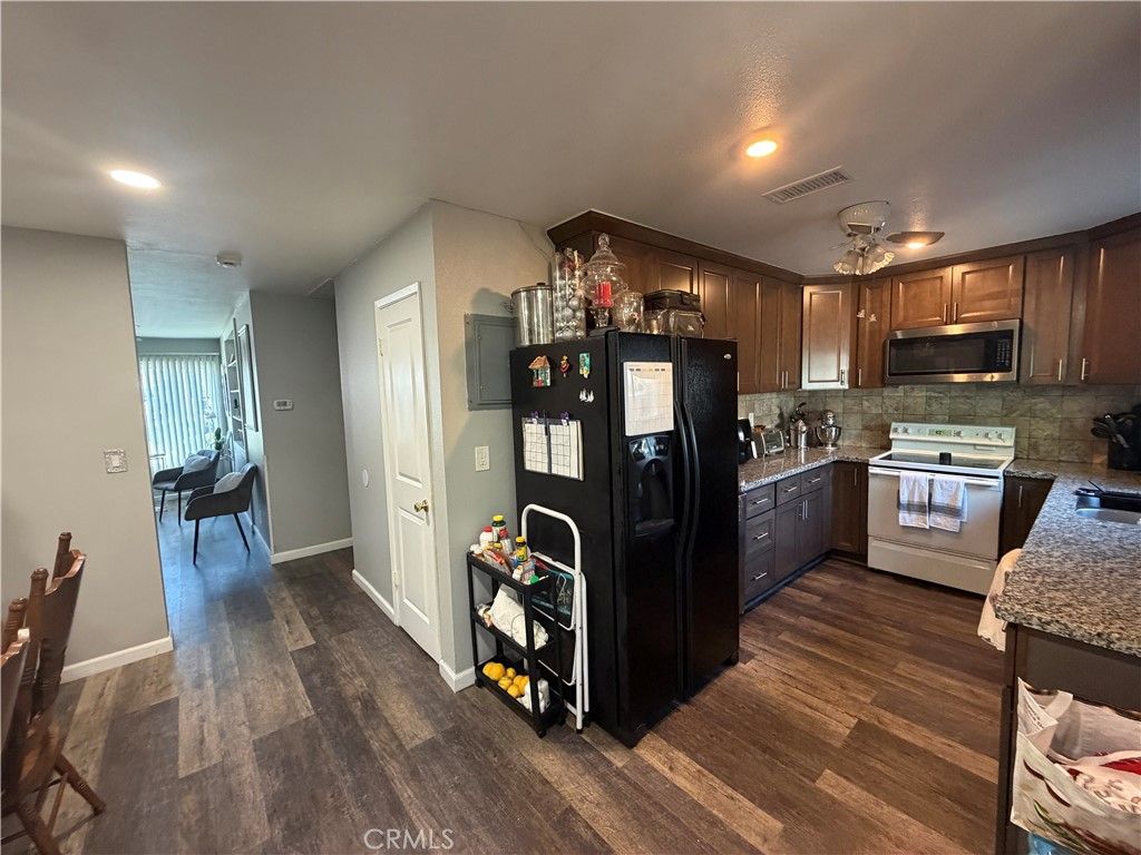 1602 N King A4, Santa Ana, CA 92706 — photo 5