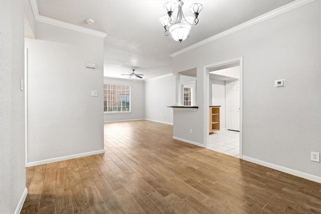 2255 Braeswood Park Drive 265, Houston, TX 77030