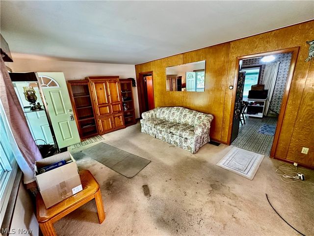 1188 Meadowbrook Boulevard, Stow, OH 44224