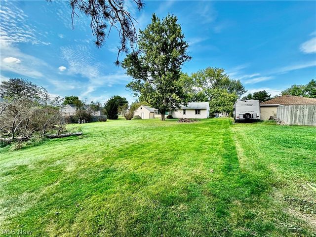 1188 Meadowbrook Boulevard, Stow, OH 44224