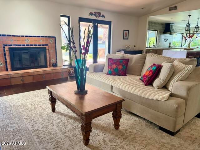 2309 E CORTEZ Street, Phoenix, AZ 85028