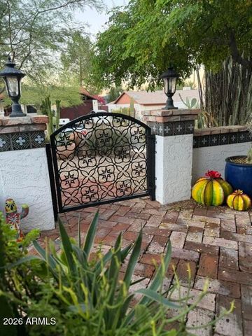 2309 E CORTEZ Street, Phoenix, AZ 85028
