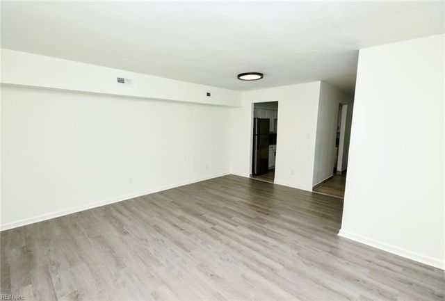 437 Barberton DR, Virginia Beach, VA 23451