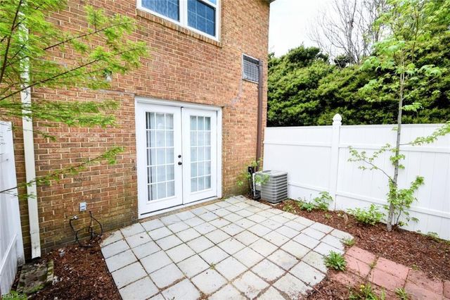 437 Barberton DR, Virginia Beach, VA 23451