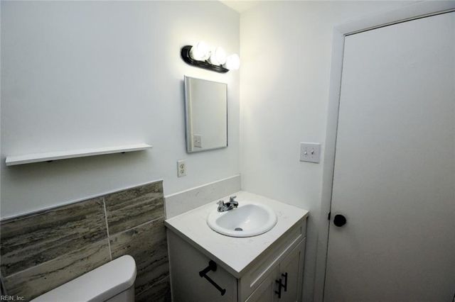 437 Barberton DR, Virginia Beach, VA 23451