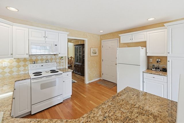 6 Ashley Way 6, Westborough, MA 01581