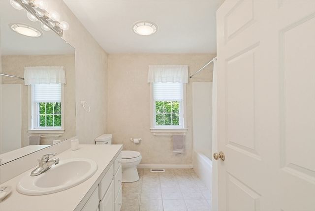6 Ashley Way 6, Westborough, MA 01581