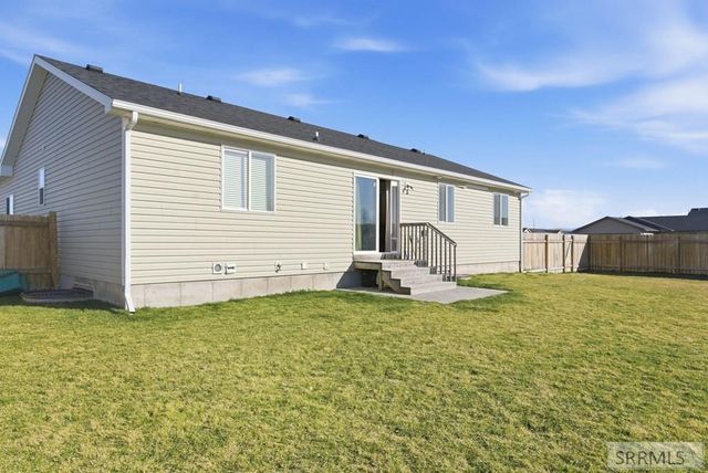 2025 N Roy Drive, Idaho Falls, ID 83401