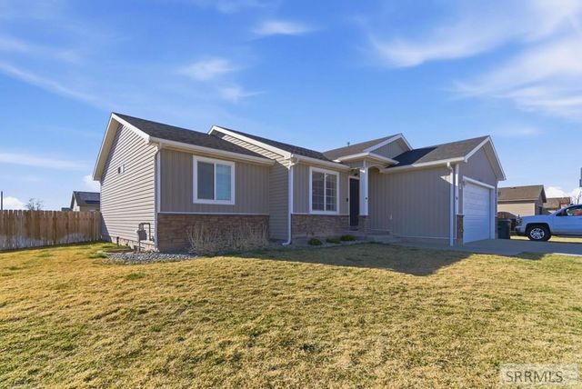 2025 N Roy Drive, Idaho Falls, ID 83401