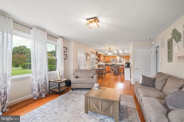 25223 OAK DR, Damascus, MD 20872