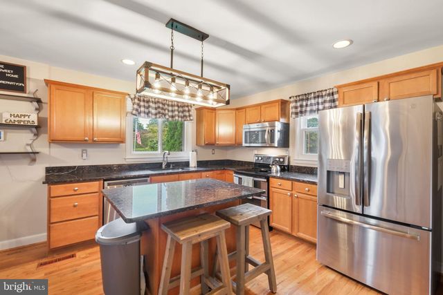 25223 OAK DR, Damascus, MD 20872